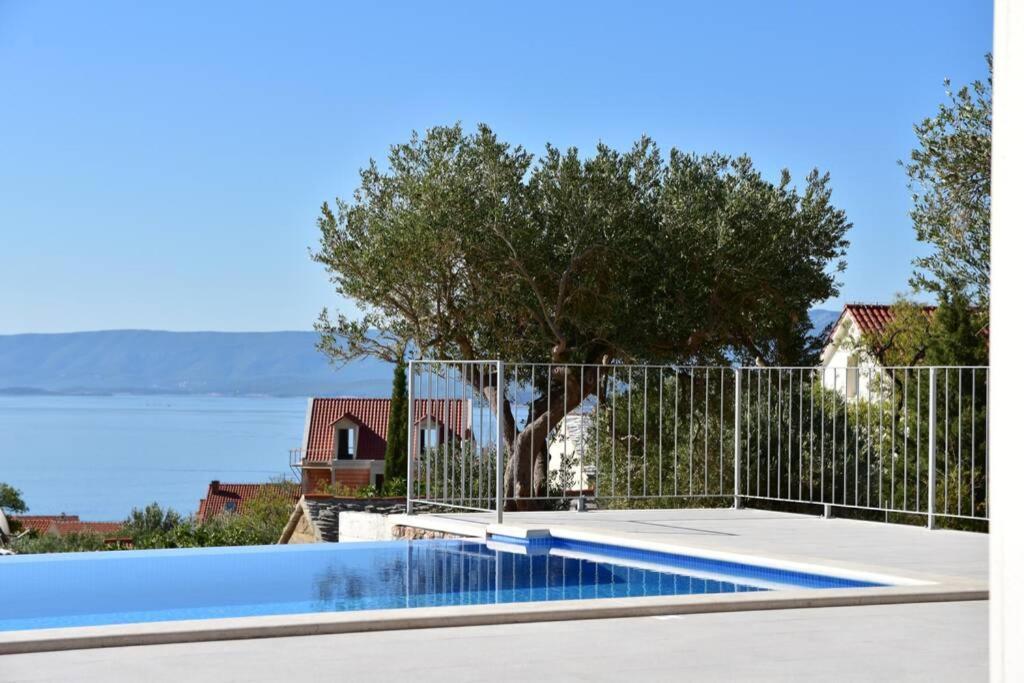 Villa Katarina - Infinity Pool With Amazing View Bol Exterior foto
